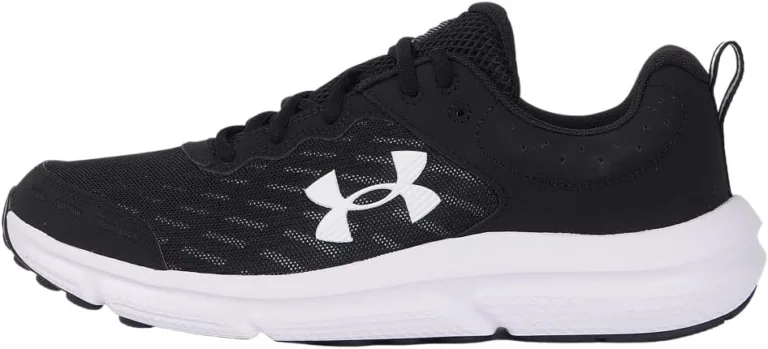 Under Armour UA Charged Assert 10 Sneaker Black/Black/White Herr